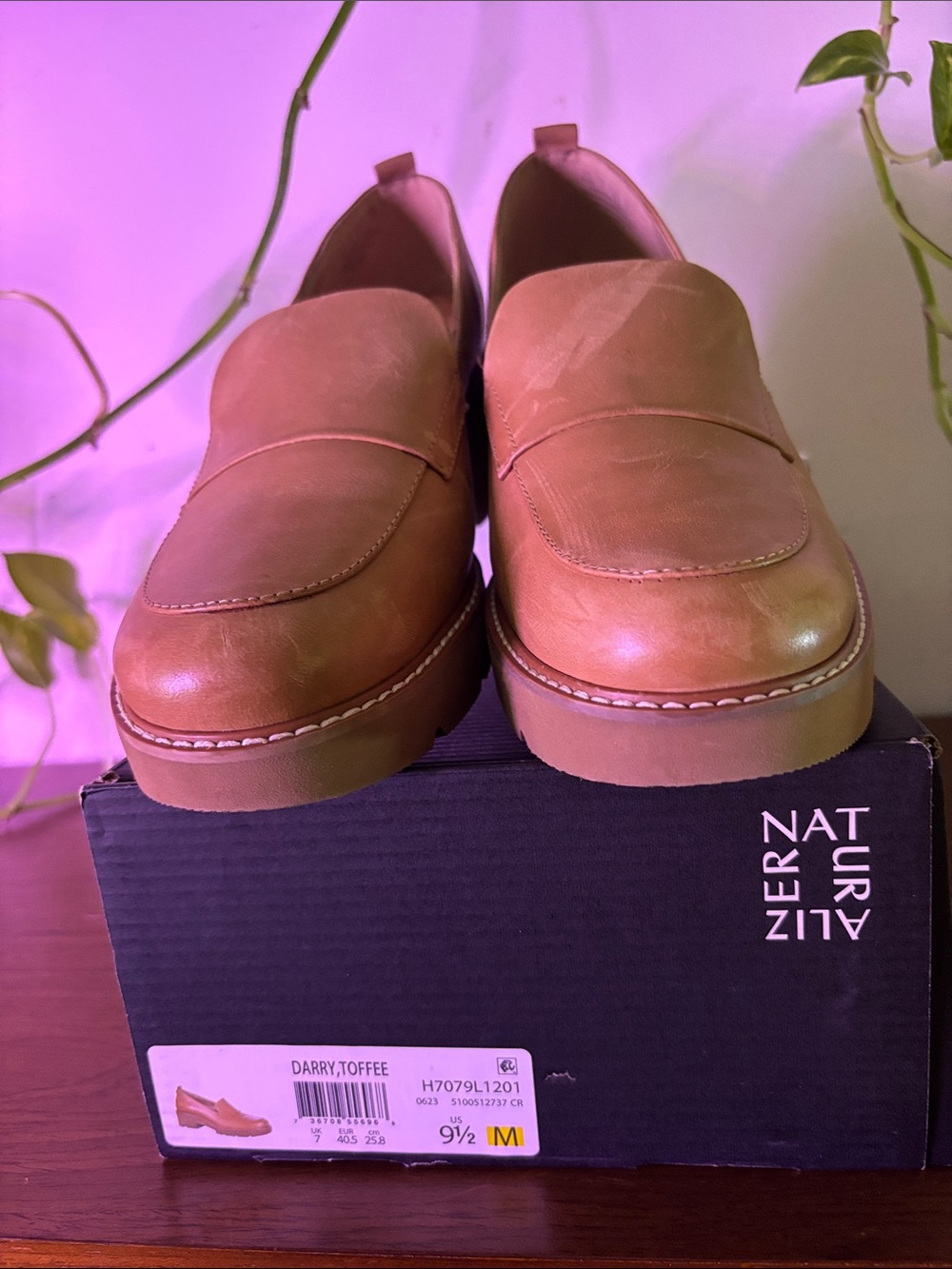 Naturalizer Toffee Brown Leather Loafers